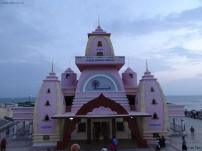 Mahatma Gandhis Mahatma Gandhis