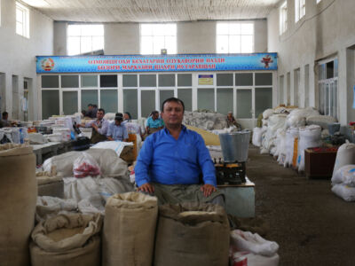 Im Basar von Istarafshan