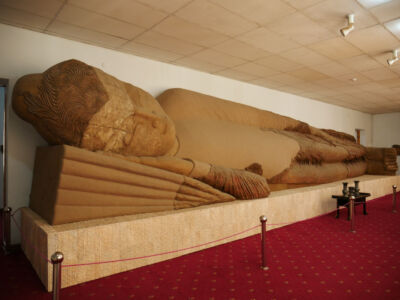 Liegender Buddha