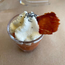 Mozzarellamousse mit Tomatencreme