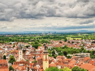 Blick von der Strahlenburg Richtung Mannheim