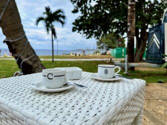 Espresson mit Meerblick