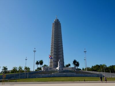 Platz der Revolution und José Martí Denkmal