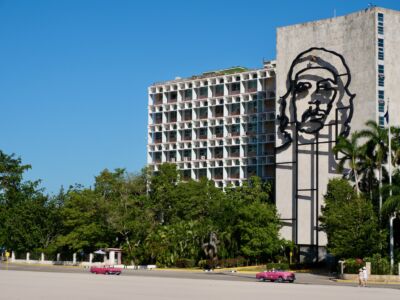 Innenminesterium mit Che Guevera Fassade