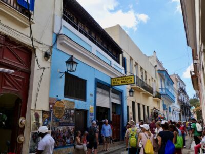 Kleiner Laden in der Mitte