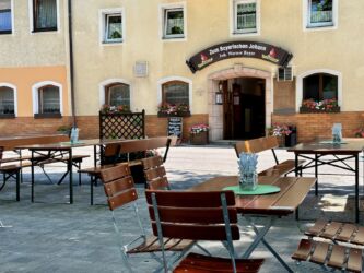 "Zum Bayerischen Johann" in Oed