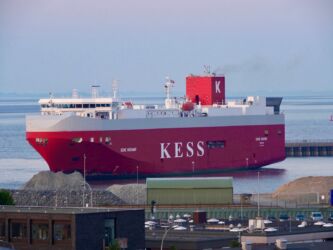 Wende im Hafenbecken