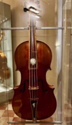 Tenor Viola (1690) - Antonio Stradivari