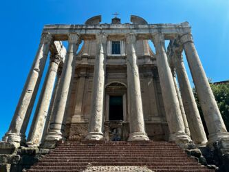 Tempel des Antoninus Pius und der Faustina