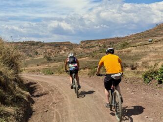 Abfahrt mit Louis und Beat