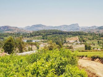 Blick zum Farihy Sahambavy