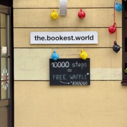 Freiwaffel* *bei Kauf eines Getränkes