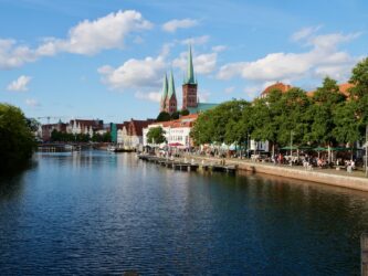 Lübecker Altstadt von der Dankwartsbrücke