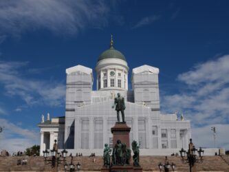 Dom zu Helsinki und Alexander II. Denkmal