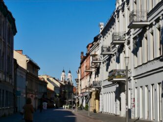 Altstadt und Blick auf St. Franziskus Kirche