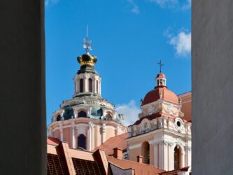 Türme der St. Kasimir-Kirche