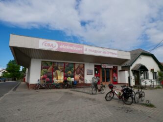CBA Supermarkt in Szigetszentmárton