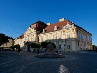 Untertitel suchen …